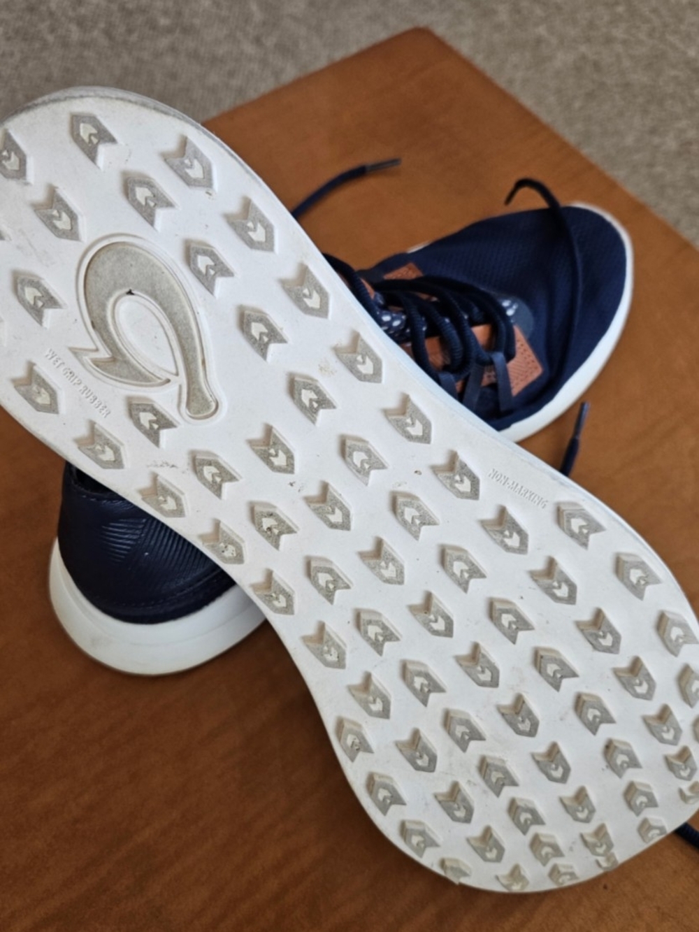 OluKai Manele Men's Breathable Golf Shoes - Picture 6 of 7